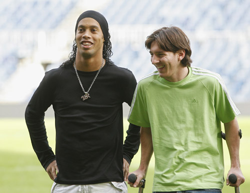 德天空：于帕仍有可能自由身离队，拜仁正在尽一切努力留住他（德天空：于帕仍存自由离队可能，拜仁正竭尽全力挽留）