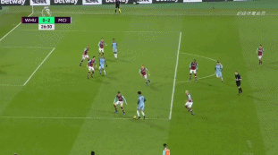 孔蒂：我和球员彼此联结深厚，这场胜利是全员努力的结果（孔蒂：我与球员感情深厚，这场胜利归功于全队的努力）