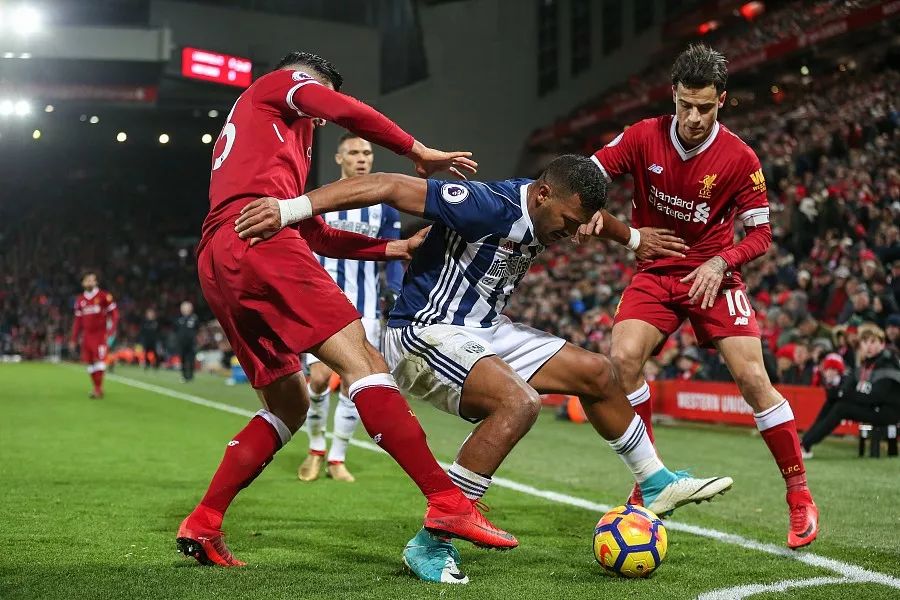 记者：哥甲中场萨缅托满意铁人的报价，目前仅需协商转会事宜（记者：哥甲中场萨缅托已认可铁人报价，转会仅待细节谈妥）