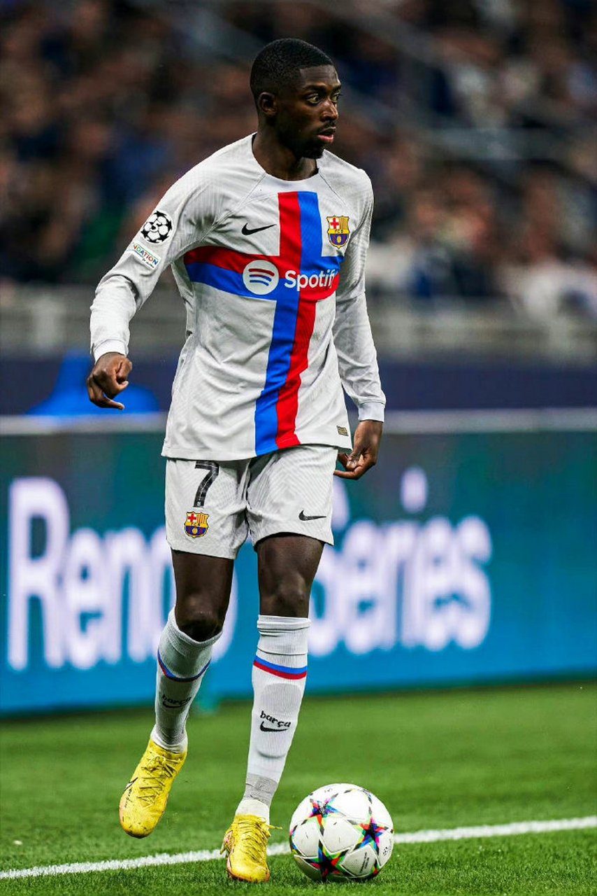 邮报：犯罪团伙盯上了英超球星及其家人，盗窃奢侈品换枪支（英超球星及家属被犯罪团伙盯上：盗窃奢侈品换取枪支）